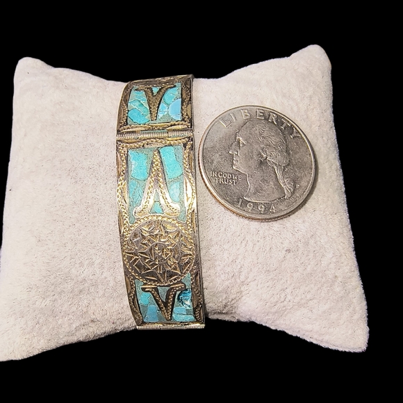 Vintage Mexico Sterling Silver & Crushed Turquoise Inca/Mayan Panel Bracelet - Picture 4 of 13